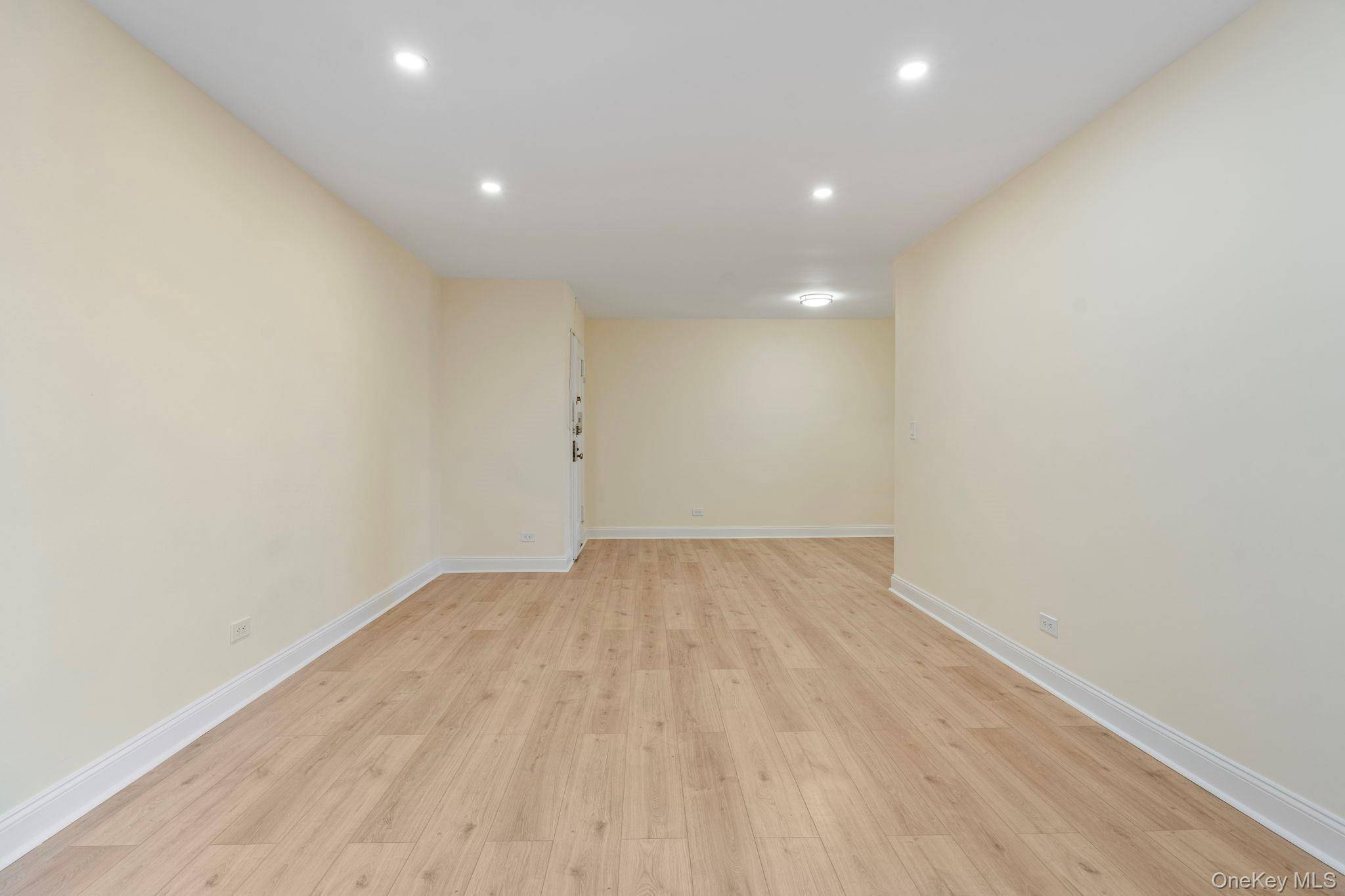 32-25 88 ST #310, East Elmhurst, NY 11369