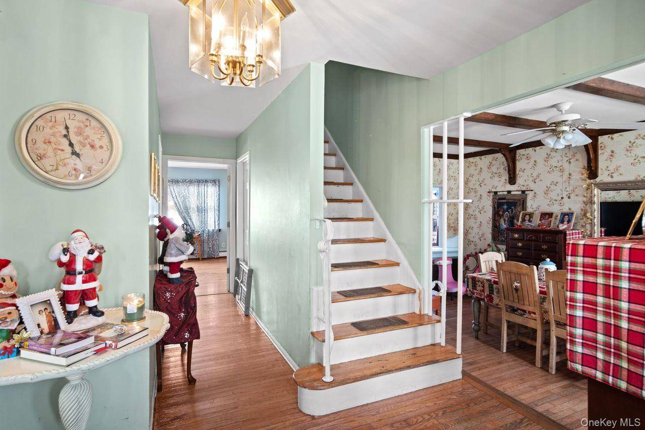 1111 Hempstead AVE, South Hempstead, NY 11550