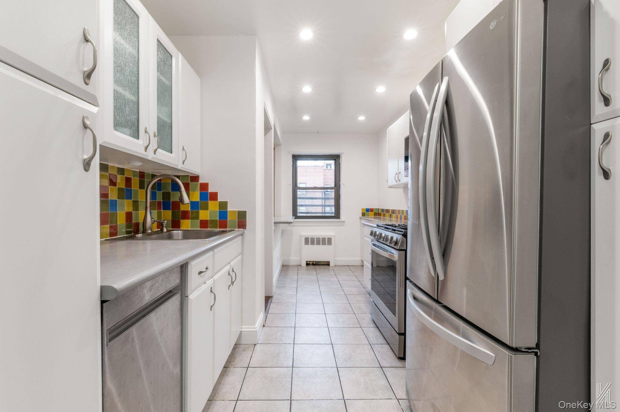 34-10 94th ST #6G, Jackson Heights, NY 11372