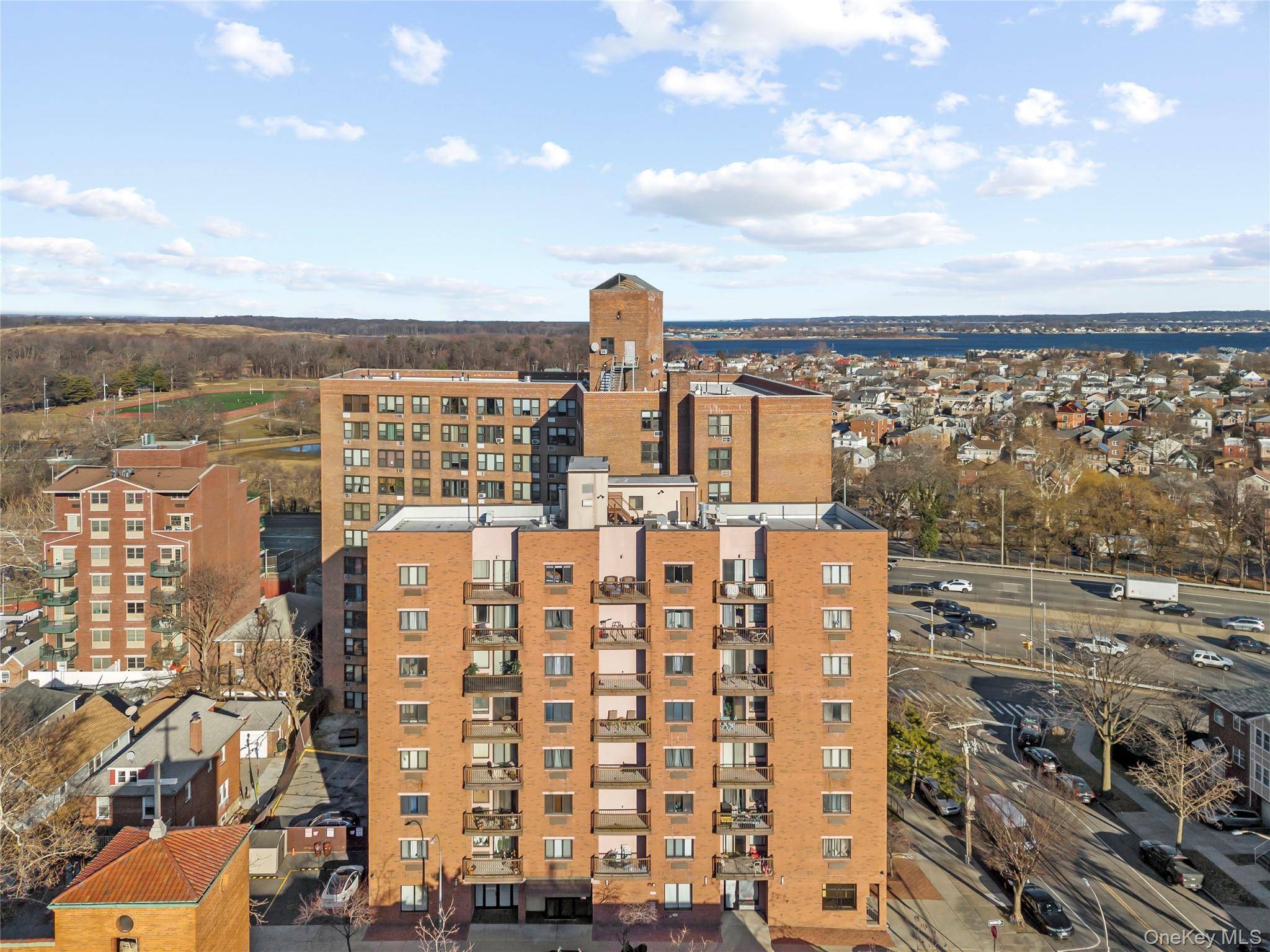 1600 Parkview AVE #7C, Bronx, NY 10461
