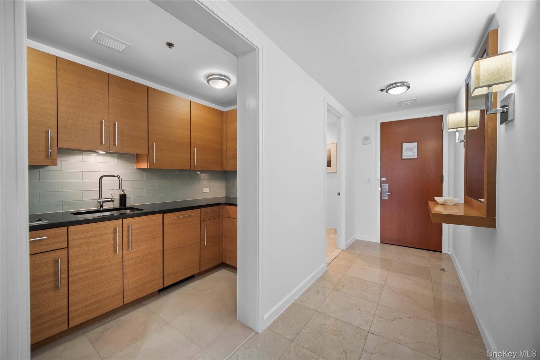 1 Renaissance Square #10C, White Plains, NY 10601
