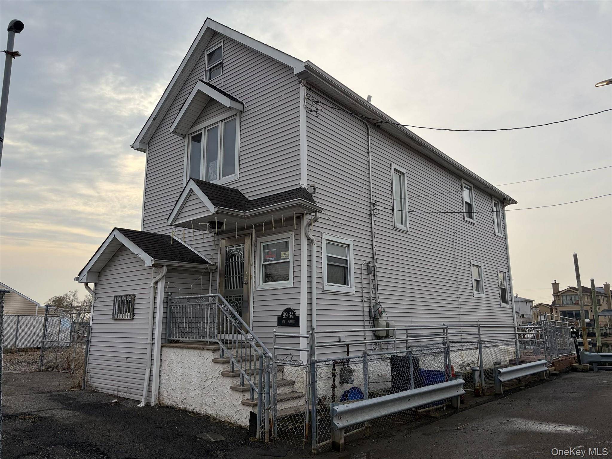 9934 164th AVE, Howard Beach, NY 11414