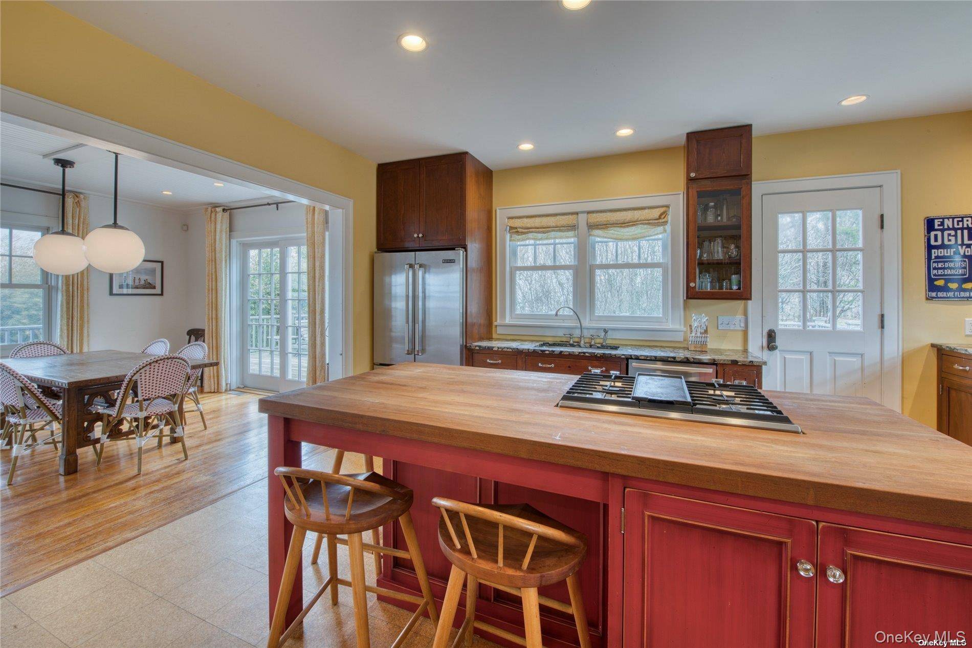 2100 Youngs RD, Orient, NY 11957