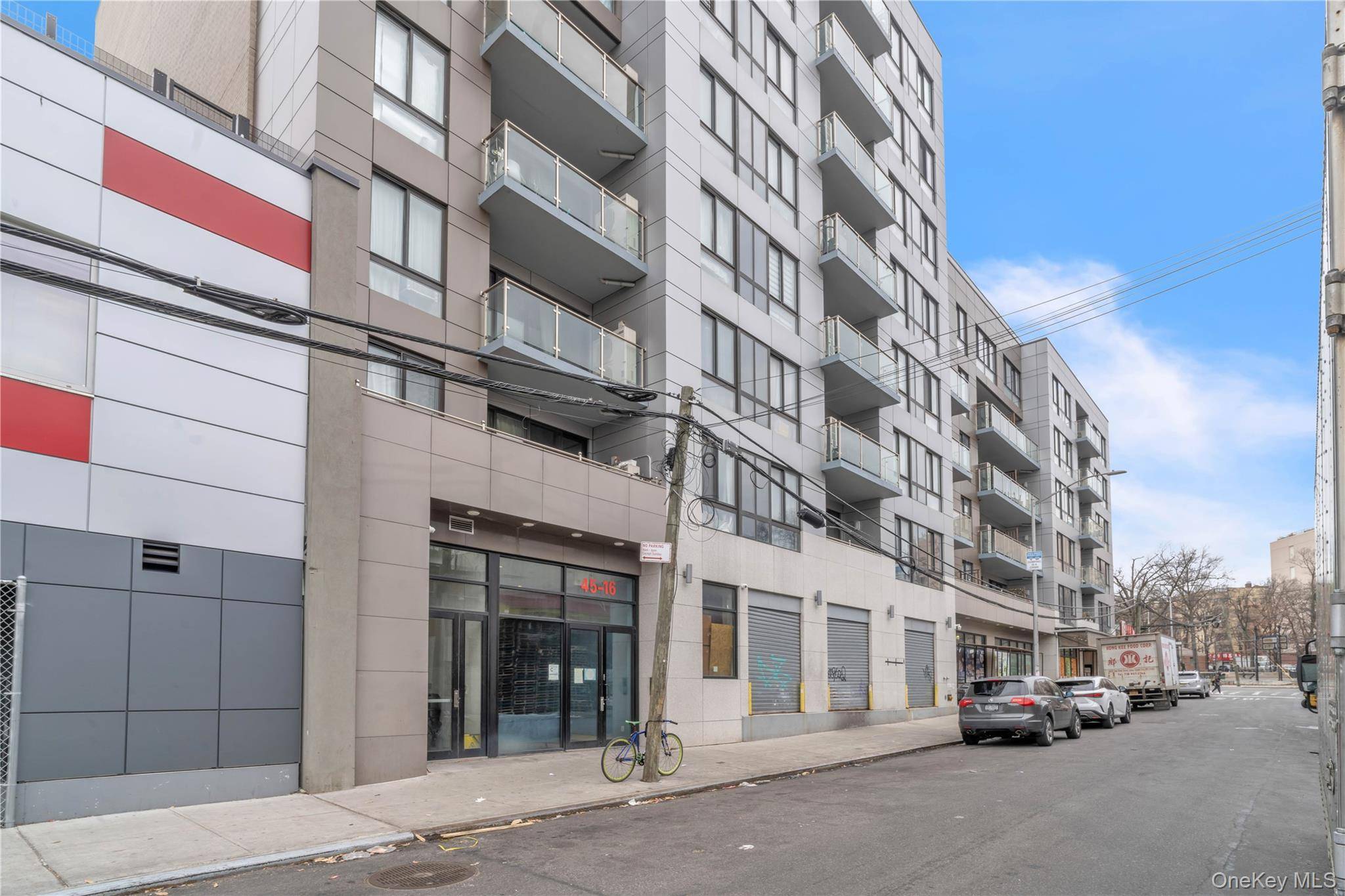 4516 83 ST #E8F, Elmhurst, NY 11373