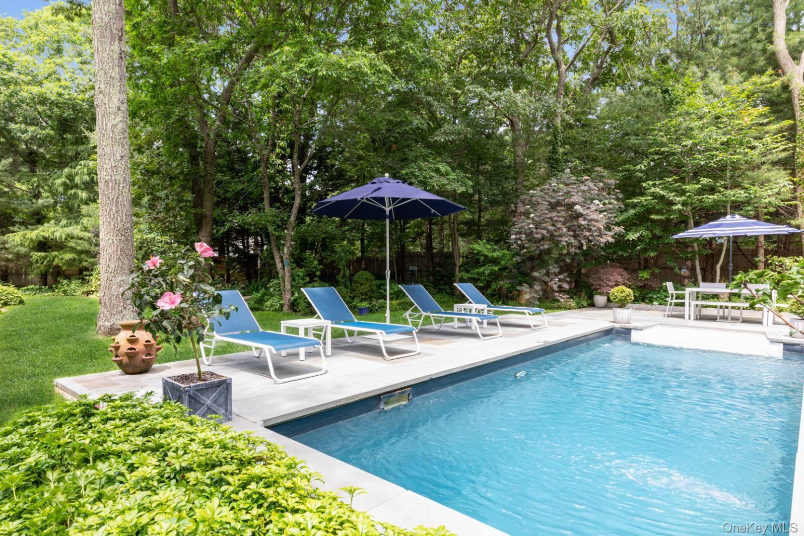 364 Three Mile Harbor RD, East Hampton, NY 11937