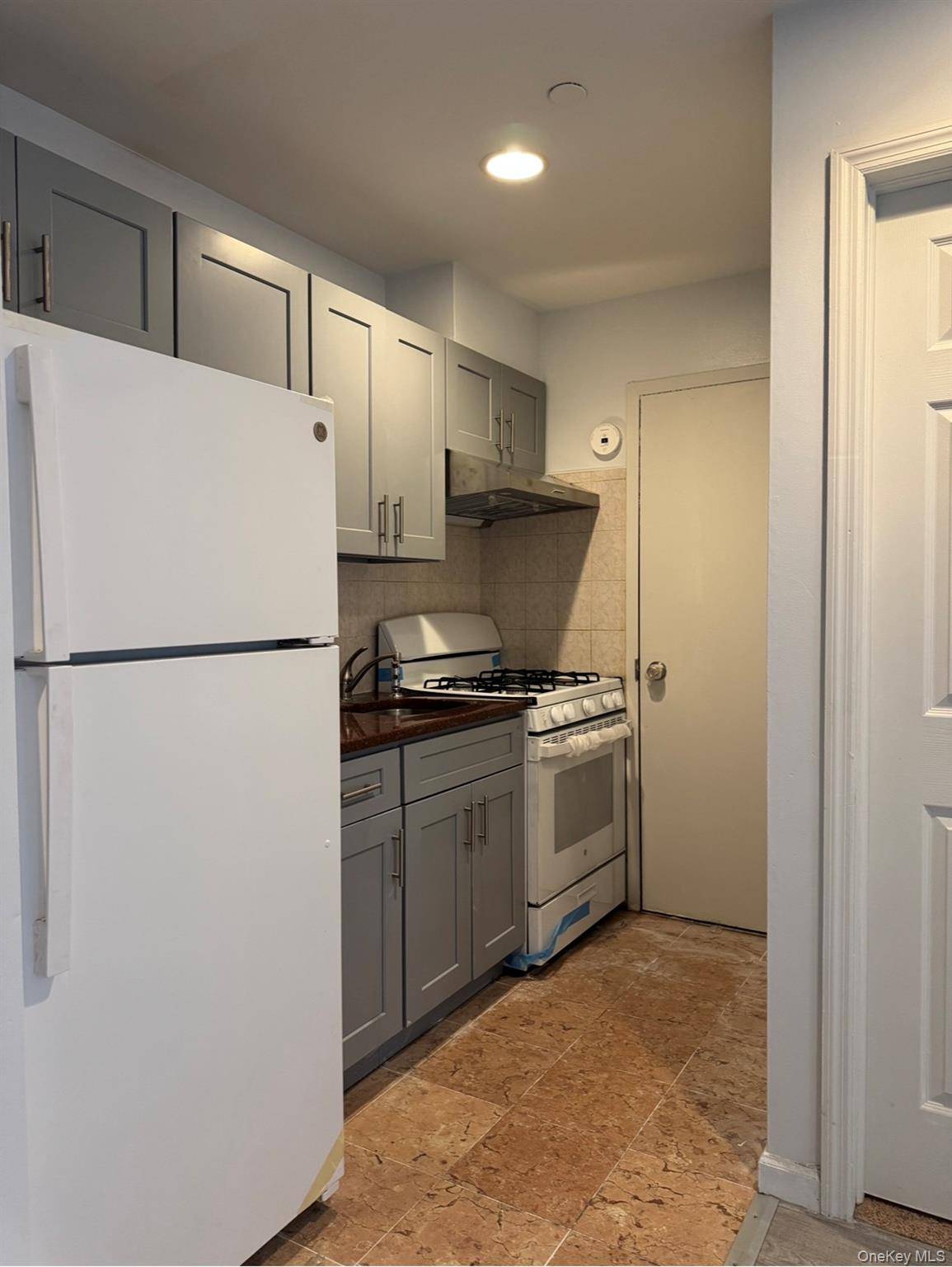 43-20 Union ST #6D, Flushing, NY 11355