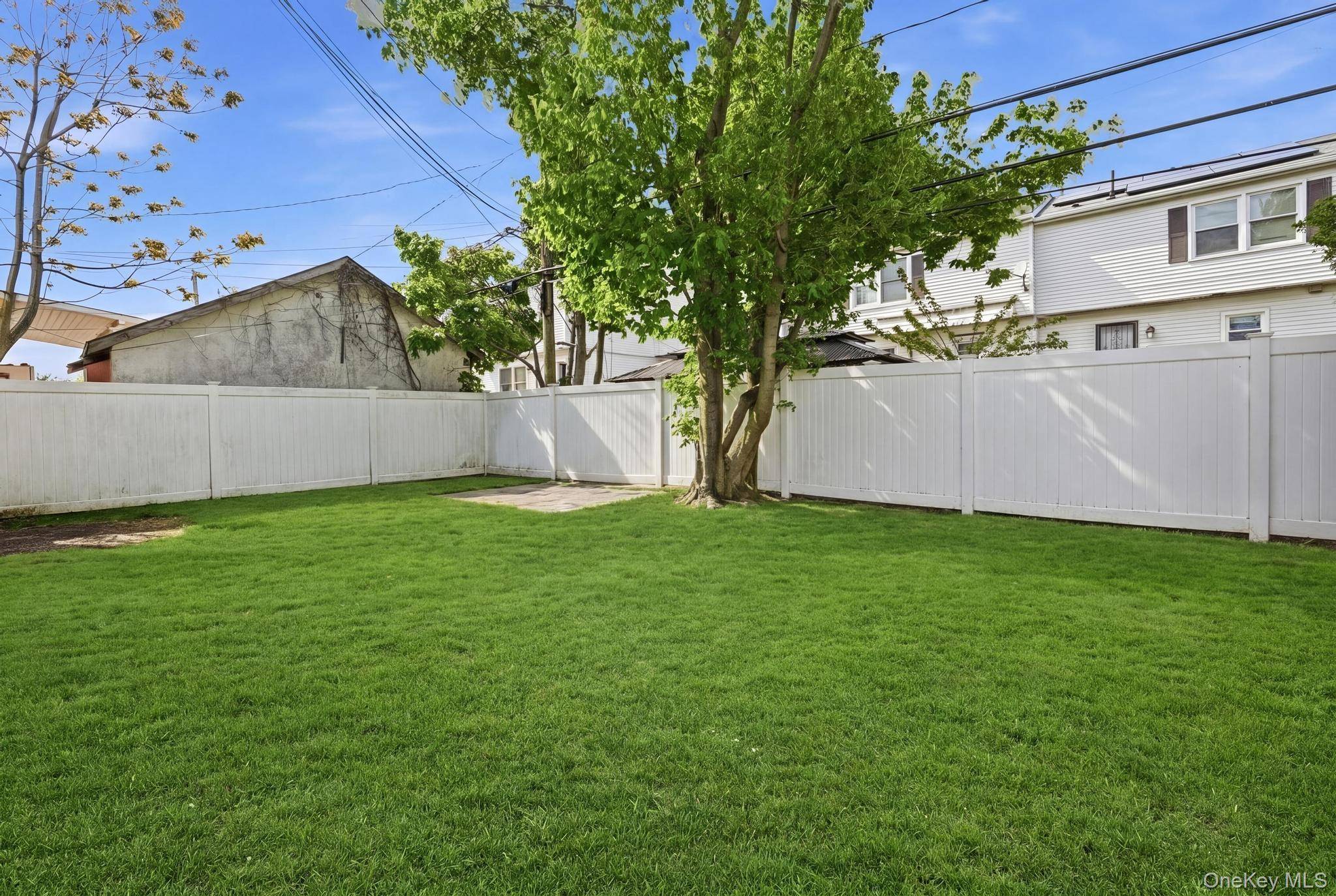 67 E Fulton ST, Lido Beach, NY 11561