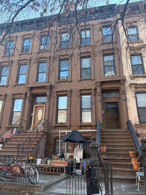 504 Willoughby AVE, Brooklyn, NY 11206