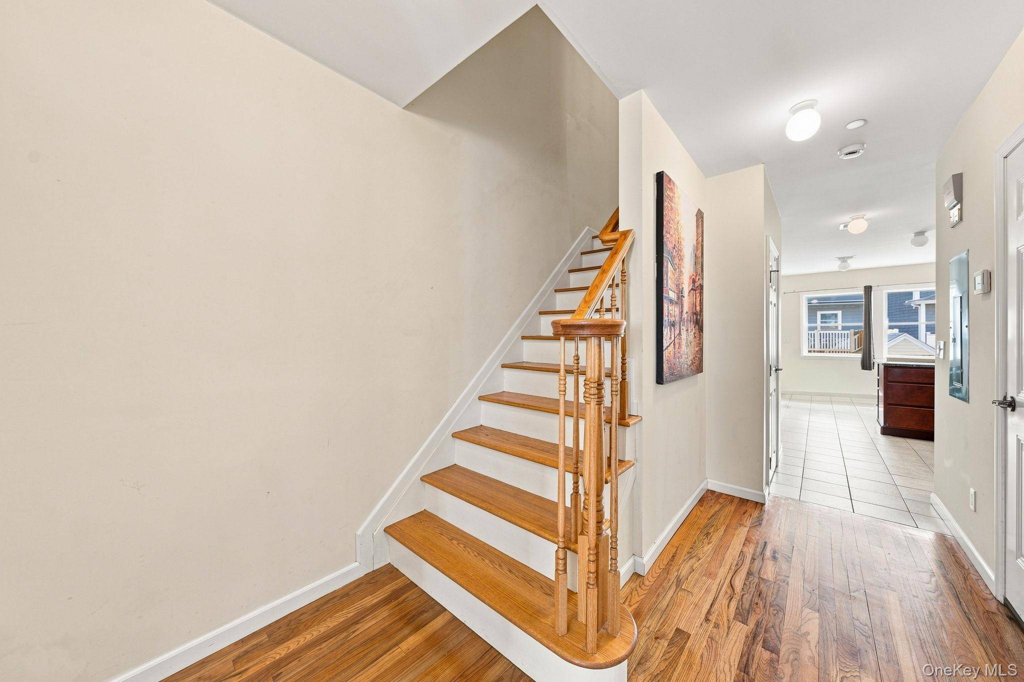 120 E 6th RD, Broad Channel, NY 11693