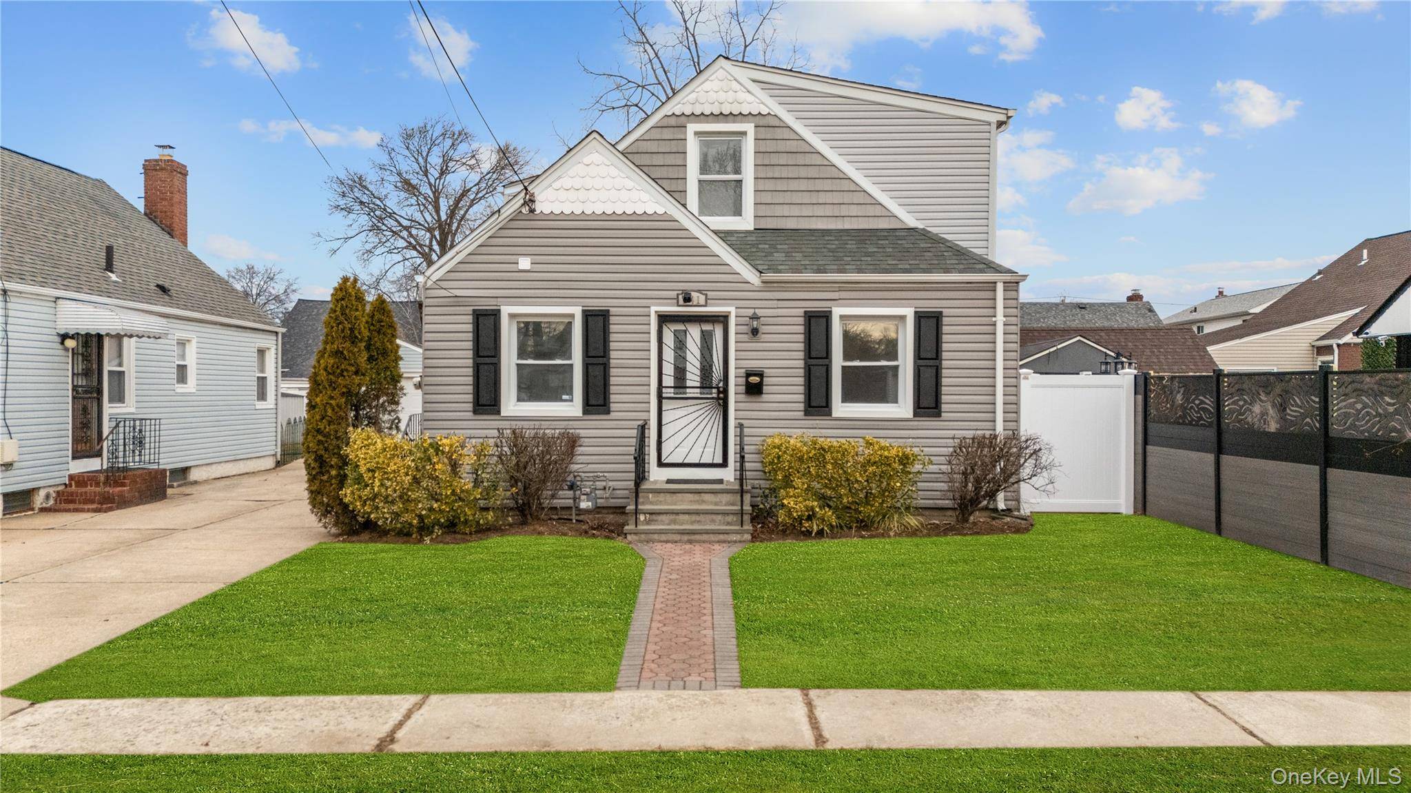 141 Booth ST, Hempstead, NY 11550