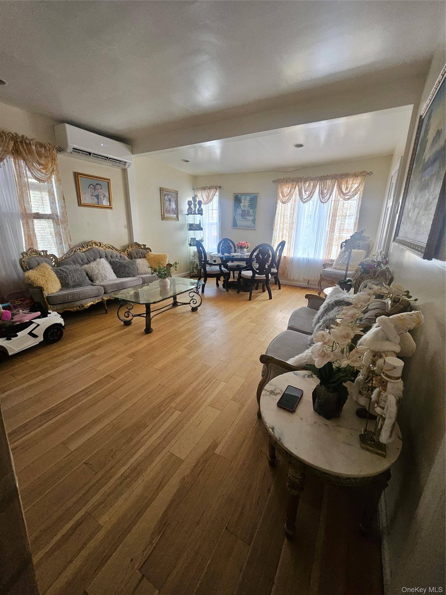 3305 Bronxwood AVE, Bronx, NY 10469
