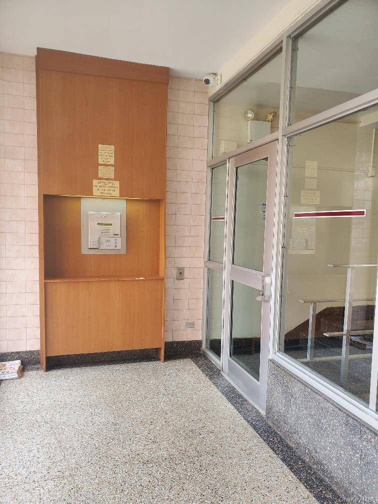 33-44 Junction Boulevard #6X, Jackson Heights, NY 11372