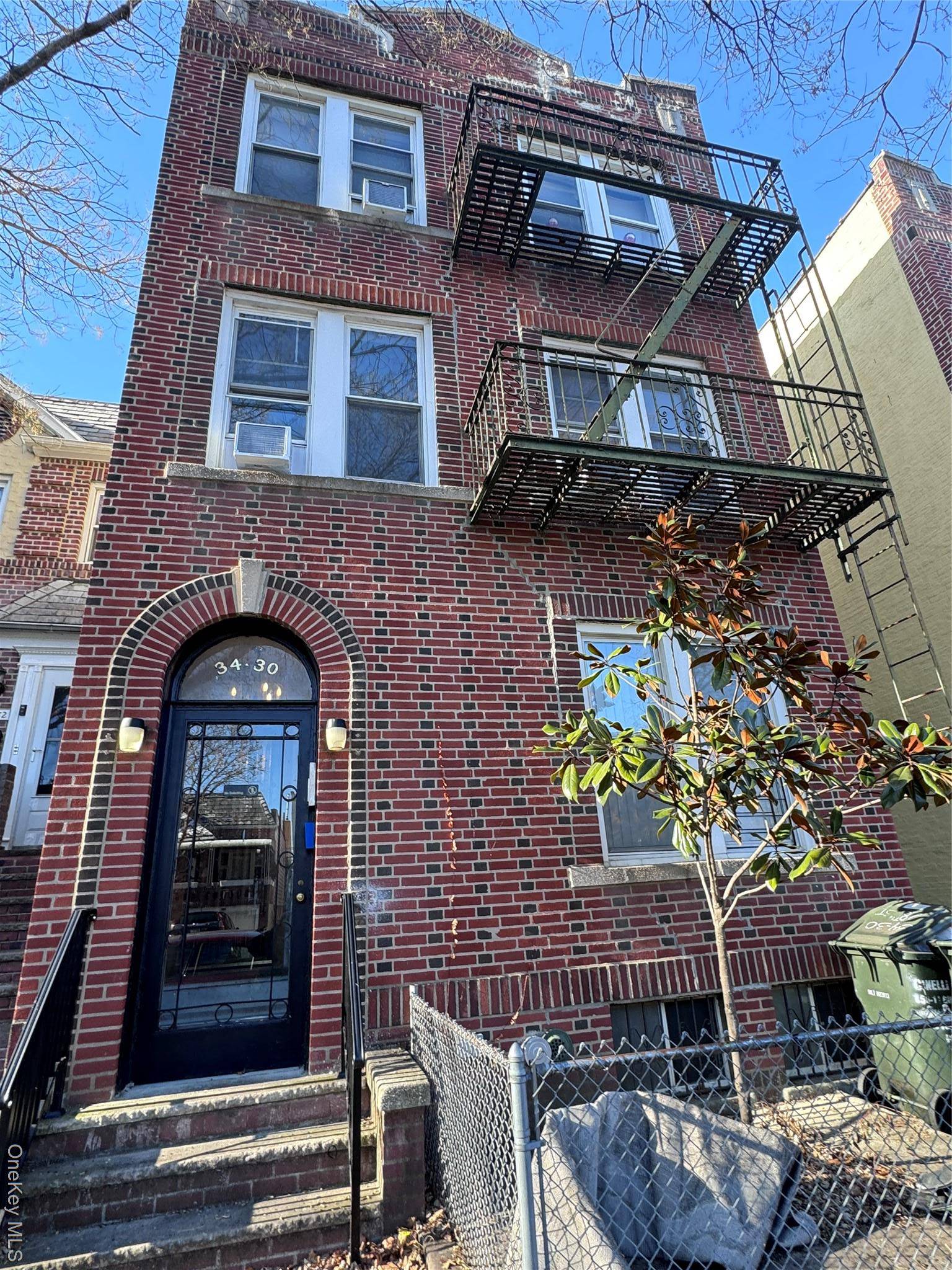 34-30 28th ST, Astoria, NY 11106