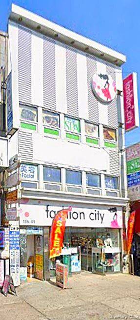 136-89 Roosevelt AVE #2nd Floor, Flushing, NY 11354