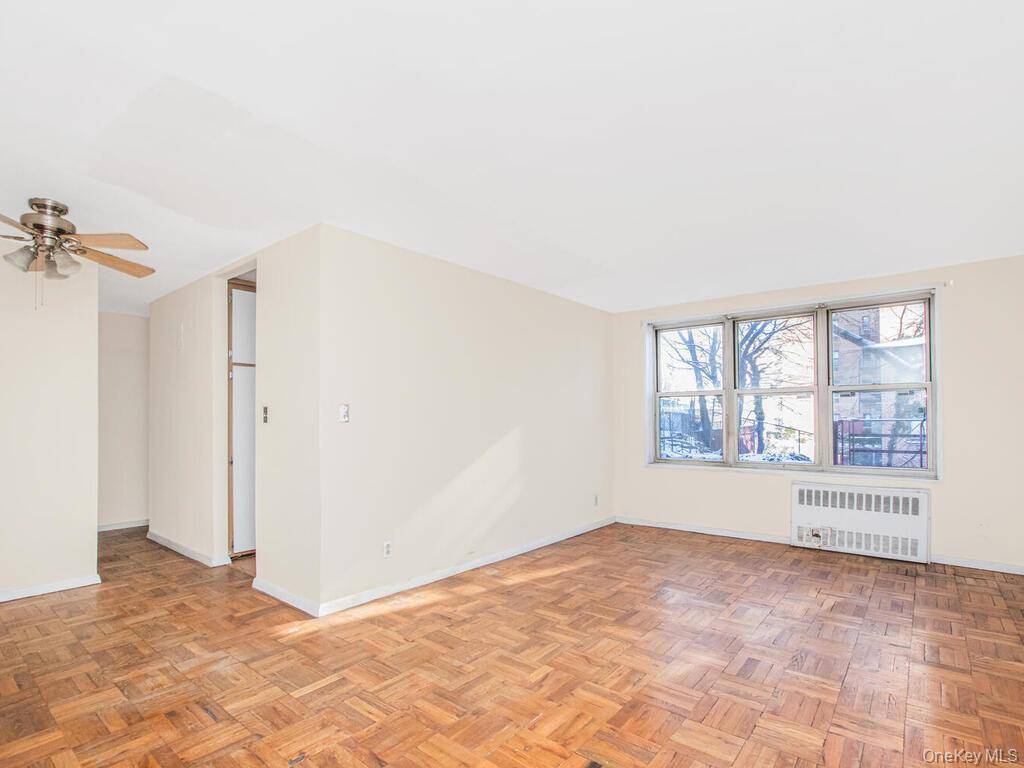 365 Bronx River RD #2C, Yonkers, NY 10704