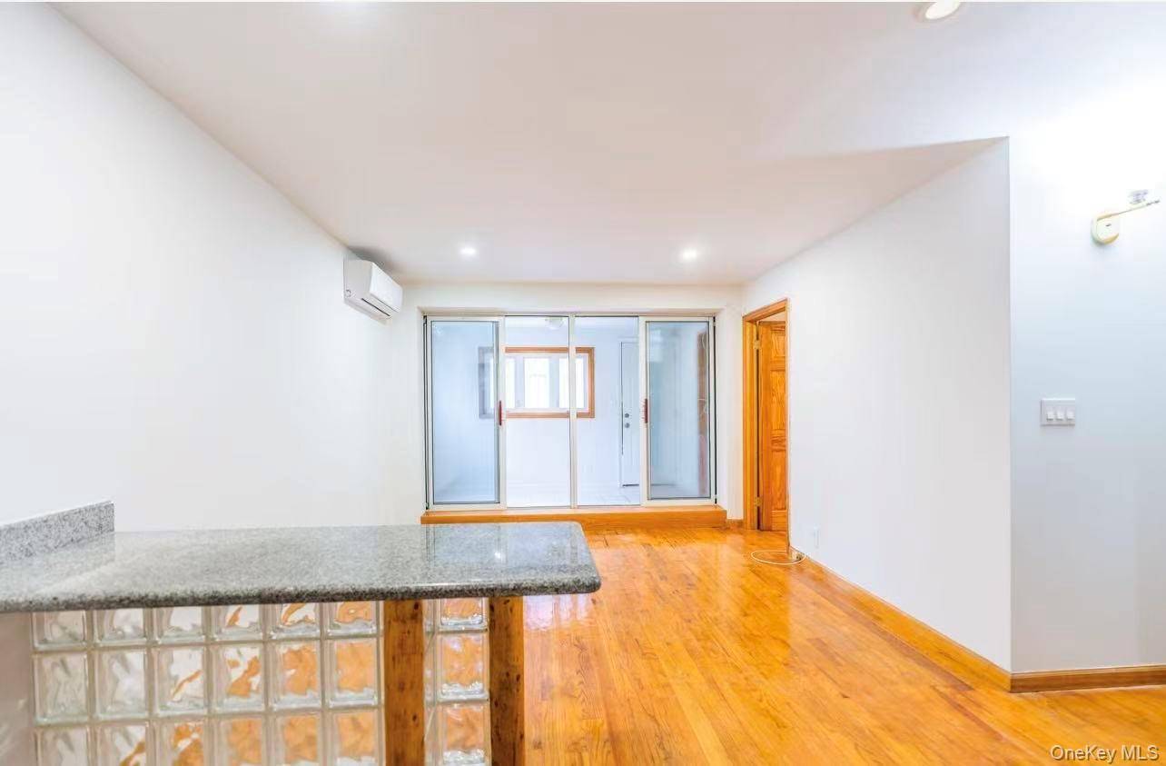 165 Elizabeth ST #3R, New York (manhattan), NY 10012