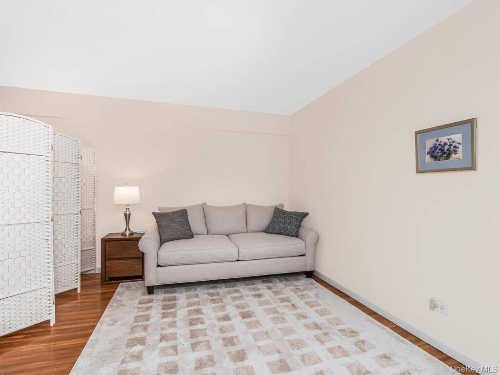 601 Kappock ST #3R, Bronx, NY 10463