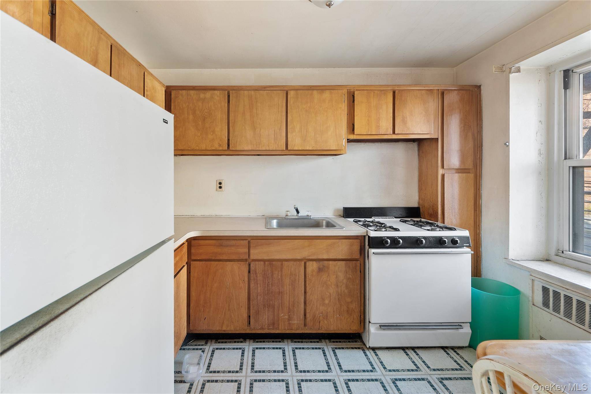 370 Westchester AVE #2N, Port Chester, NY 10573