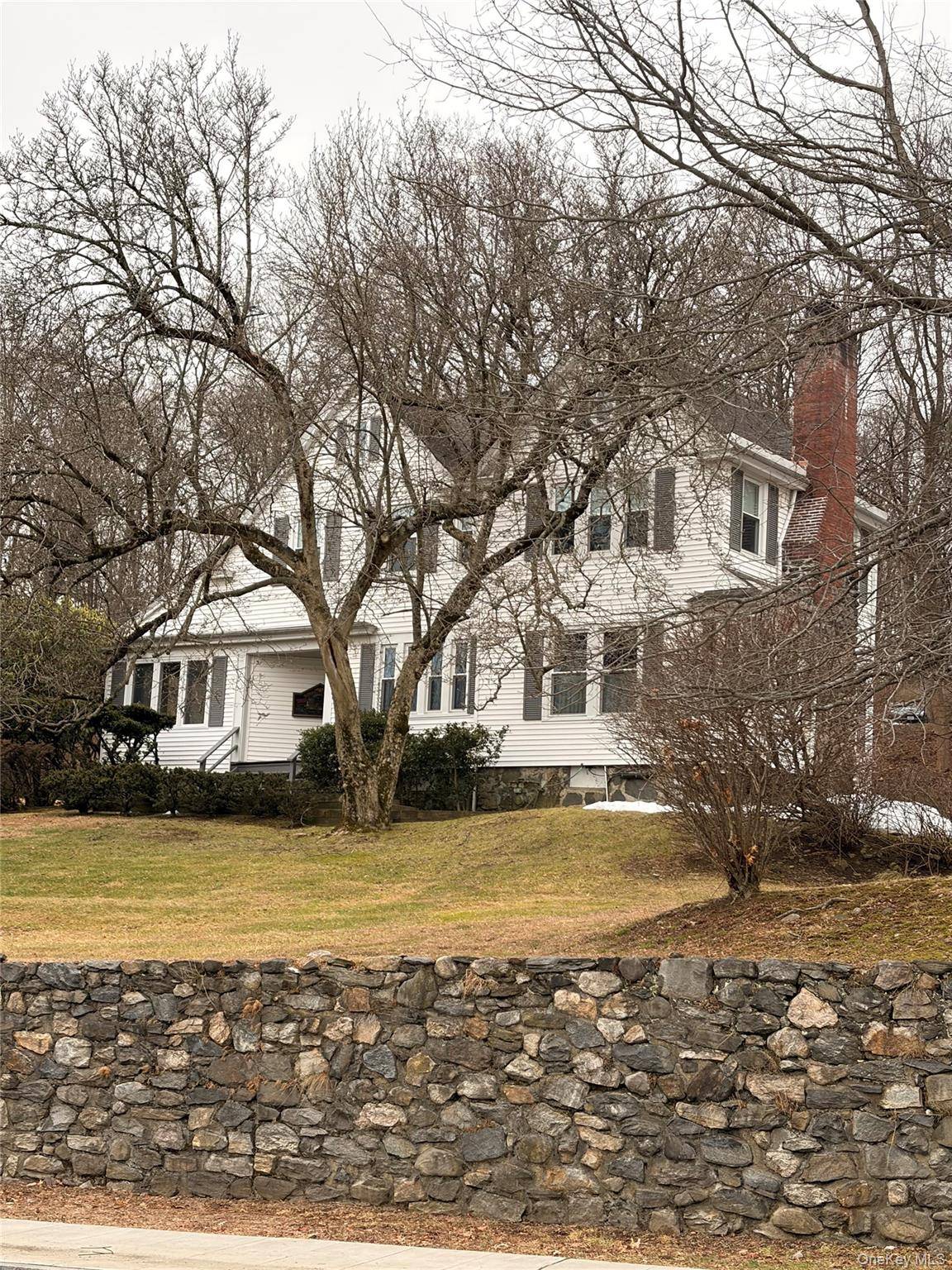 1210 Pleasantville RD, Briarcliff Manor, NY 10510