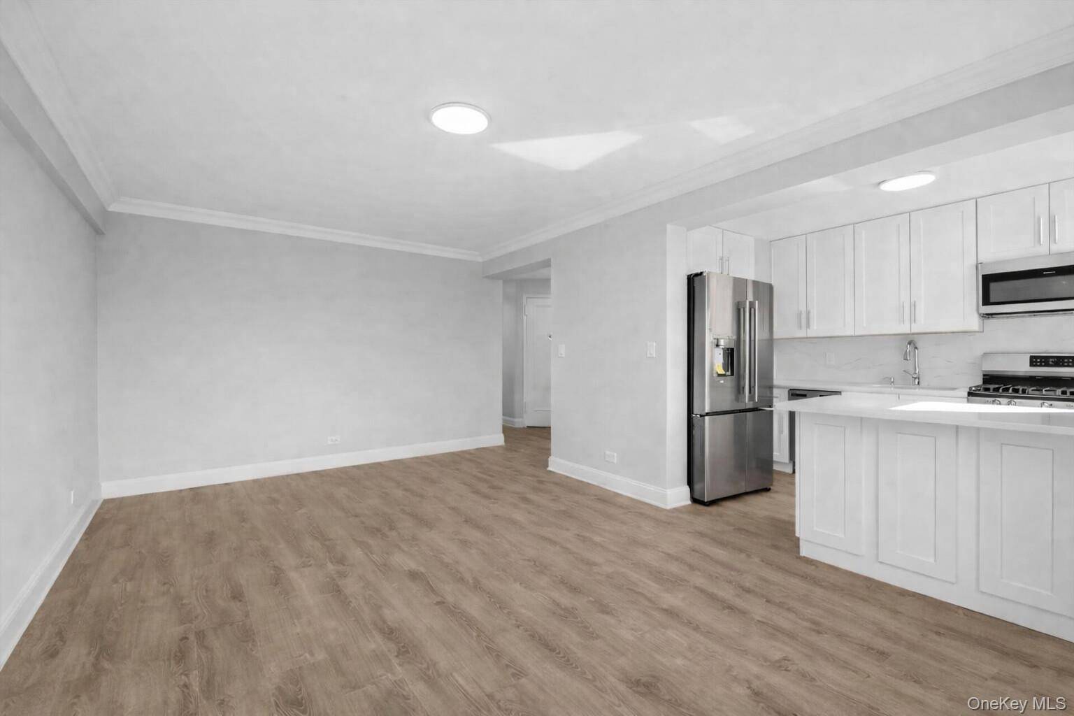141-37 Union Turnpike #2-O, Flushing, NY 11367