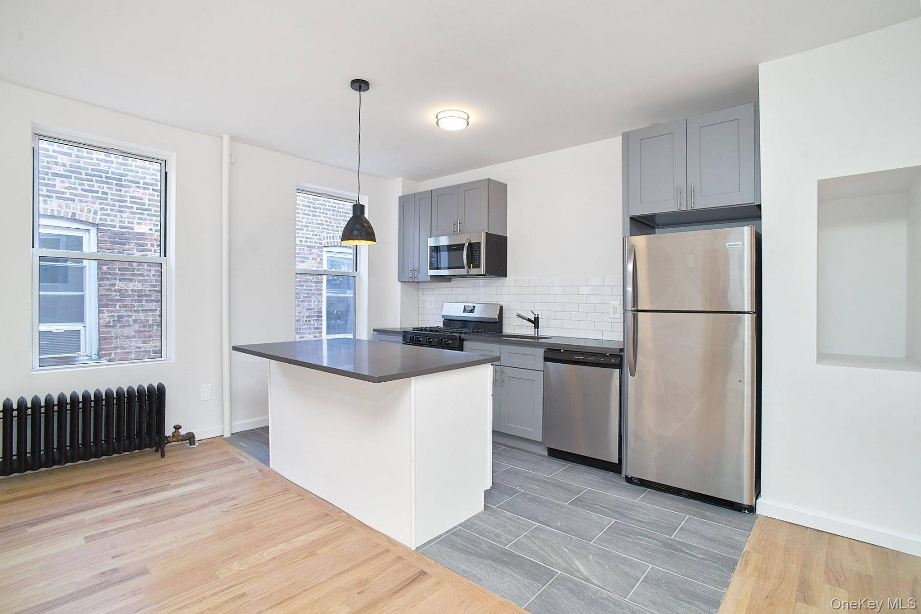 1069 Grant AVE, Bronx, NY 10456