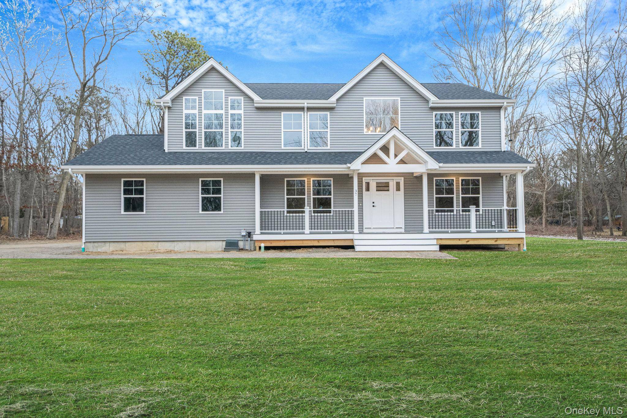 63A Blydenburgh RD, Centereach, NY 11720