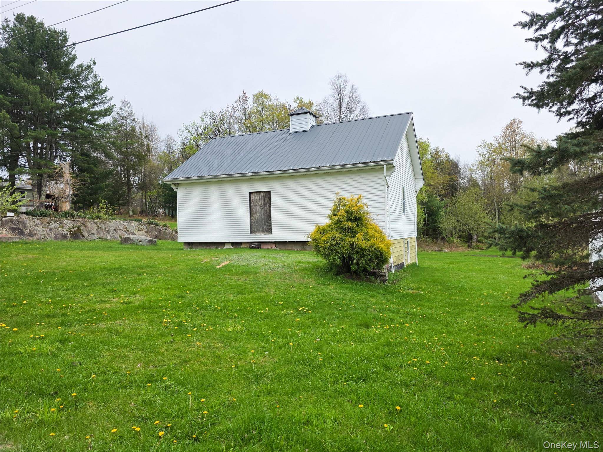 50 Low RD, Grahamsville, NY 12640