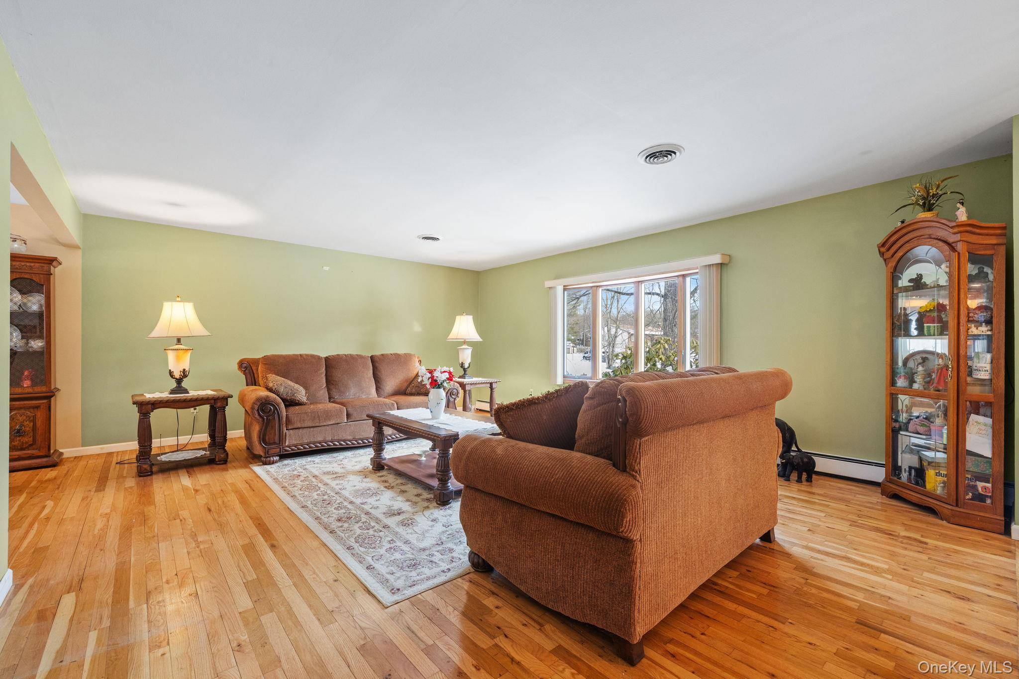 38 Haller CRES, Spring Valley, NY 10977