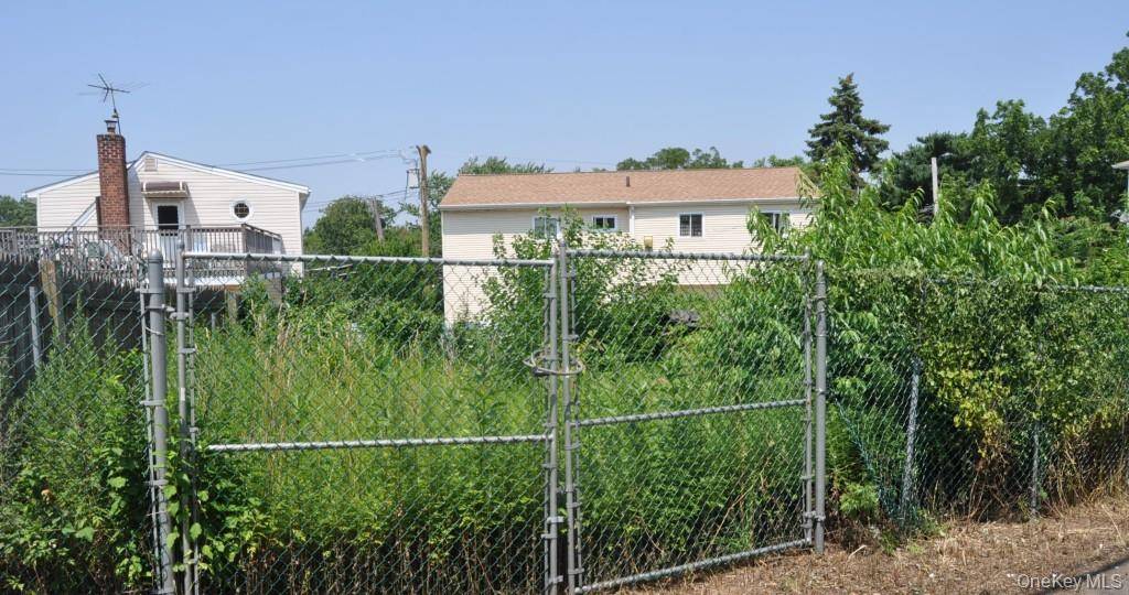 12122 Hook Creek BLVD, Rosedale, NY 11422