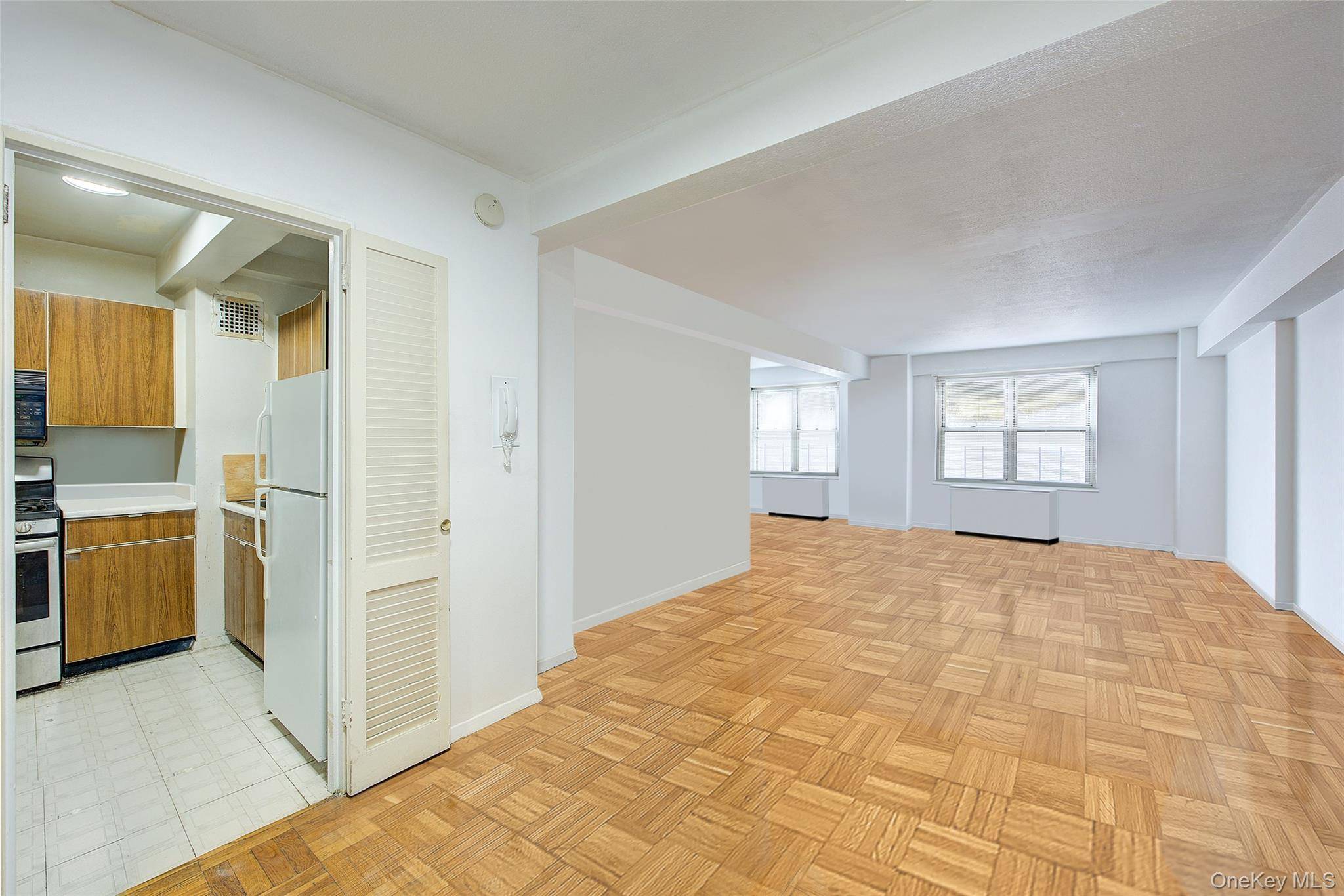 107-40 Queens Boulevard #4M, Forest Hills, NY 11375