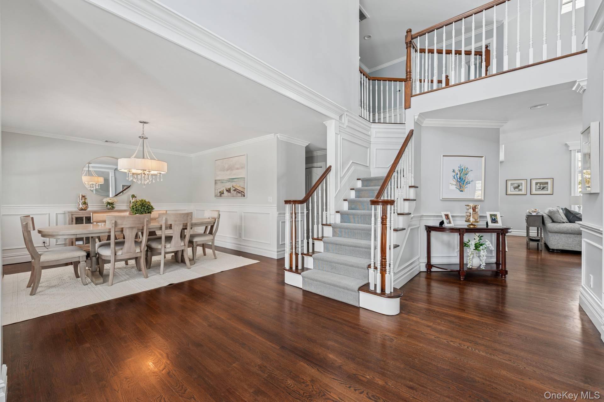 47 Bathing Beach RD, Southampton, NY 11968