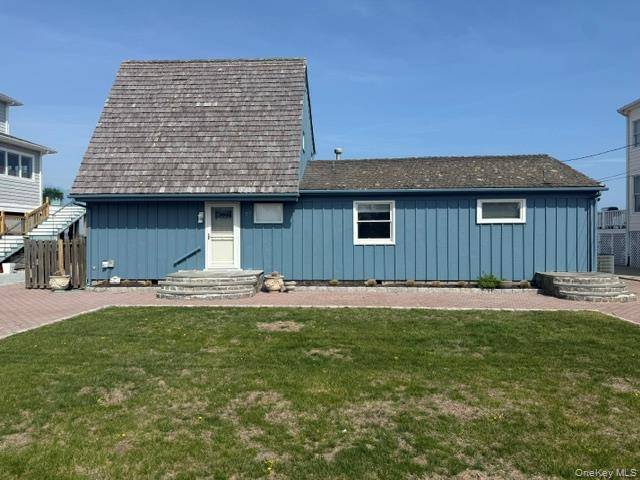 27 Shinnecock RD, East Quogue, NY 11942