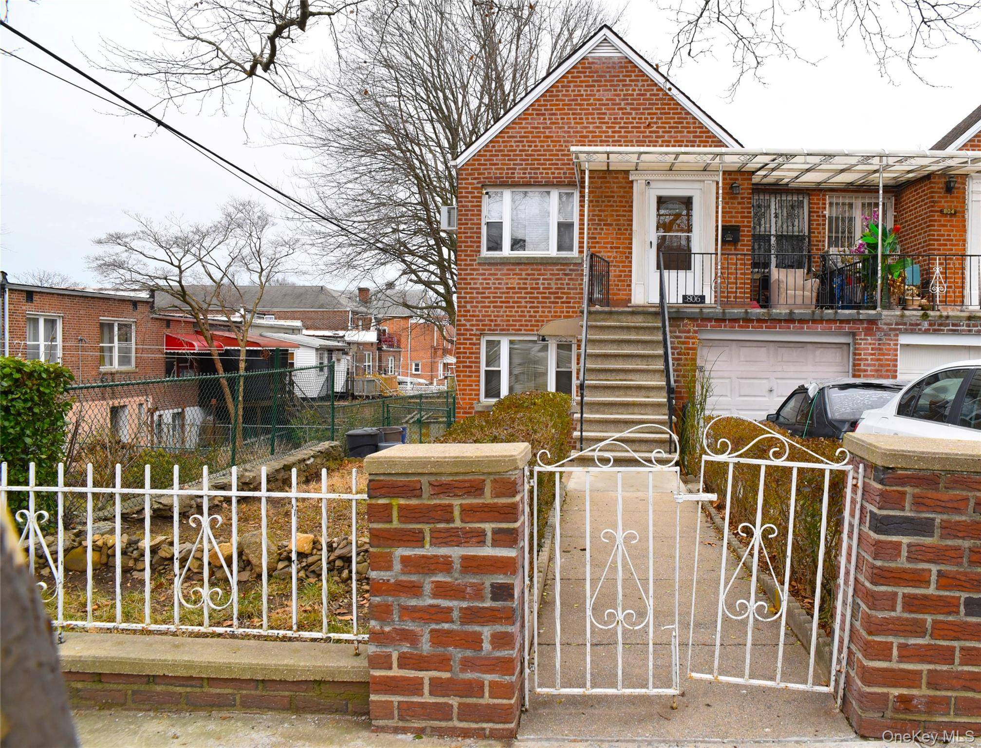 806 Waring AVE, Bronx, NY 10467