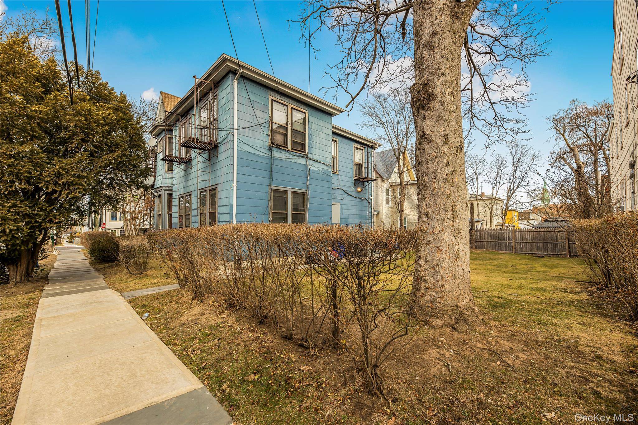 66 W 2nd ST, Mount Vernon, NY 10550