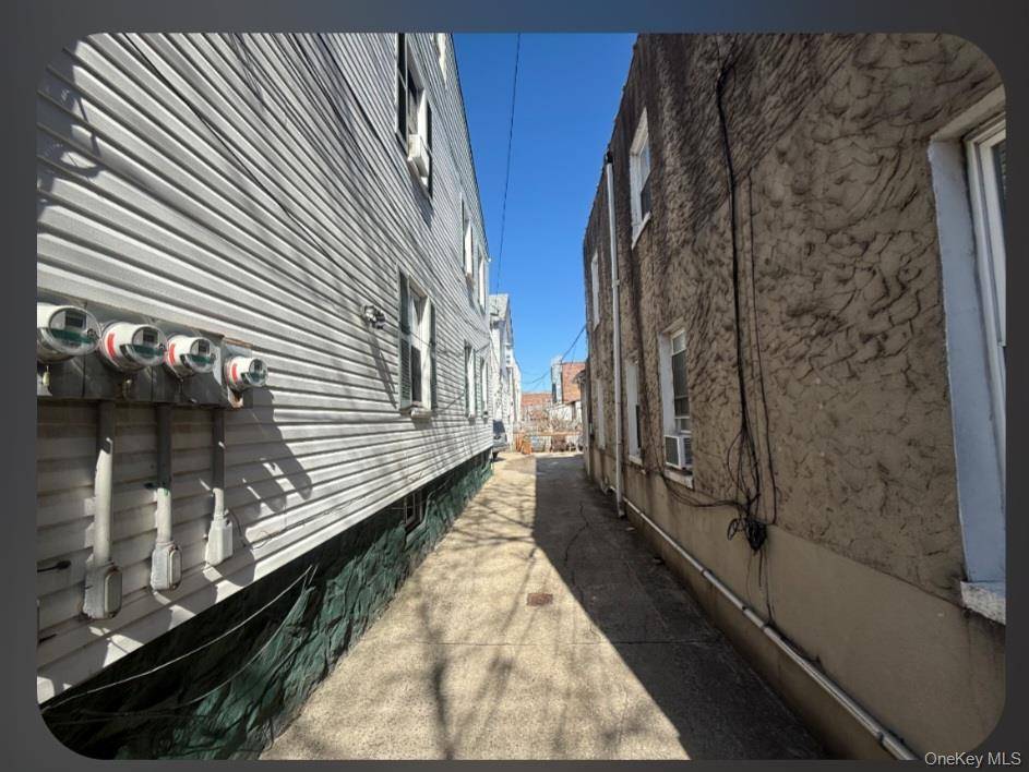 10307 Corona AVE, Corona, NY 11368
