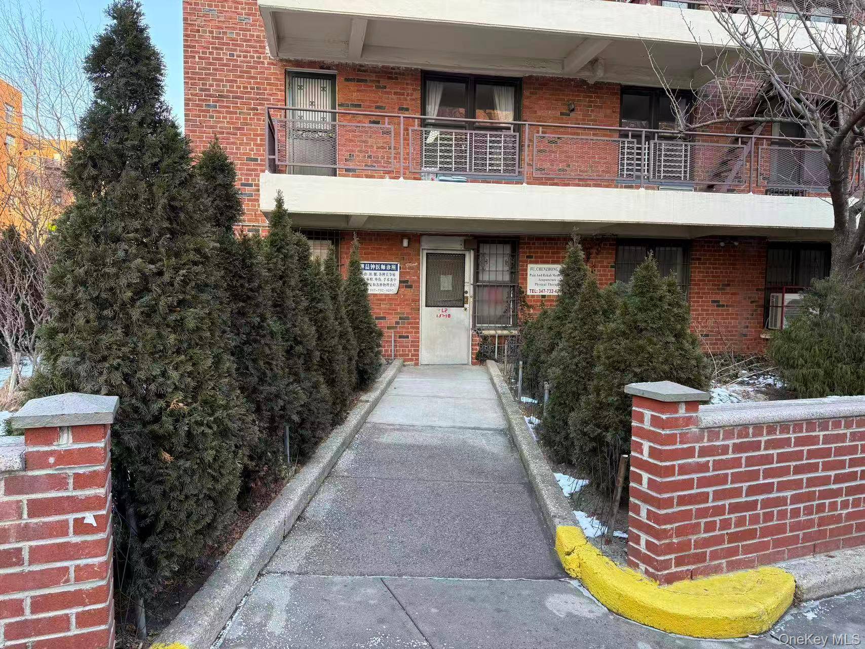 13710 Franklin AVE #L2, Flushing, NY 11355