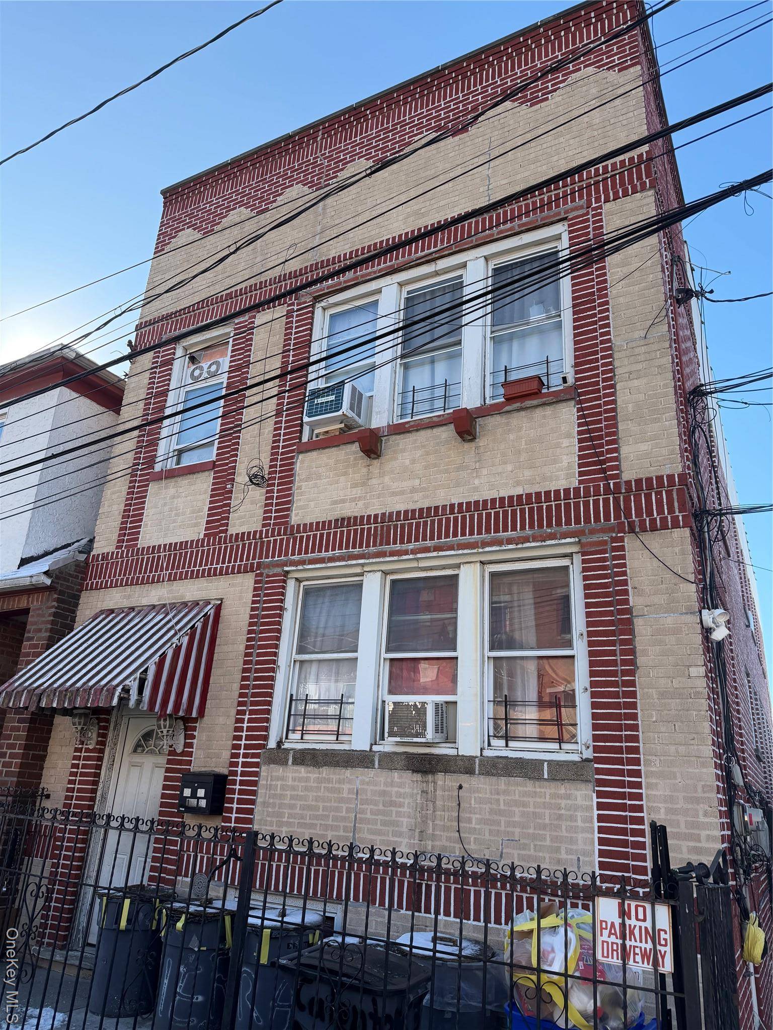 5304 106th ST, Corona, NY 11368