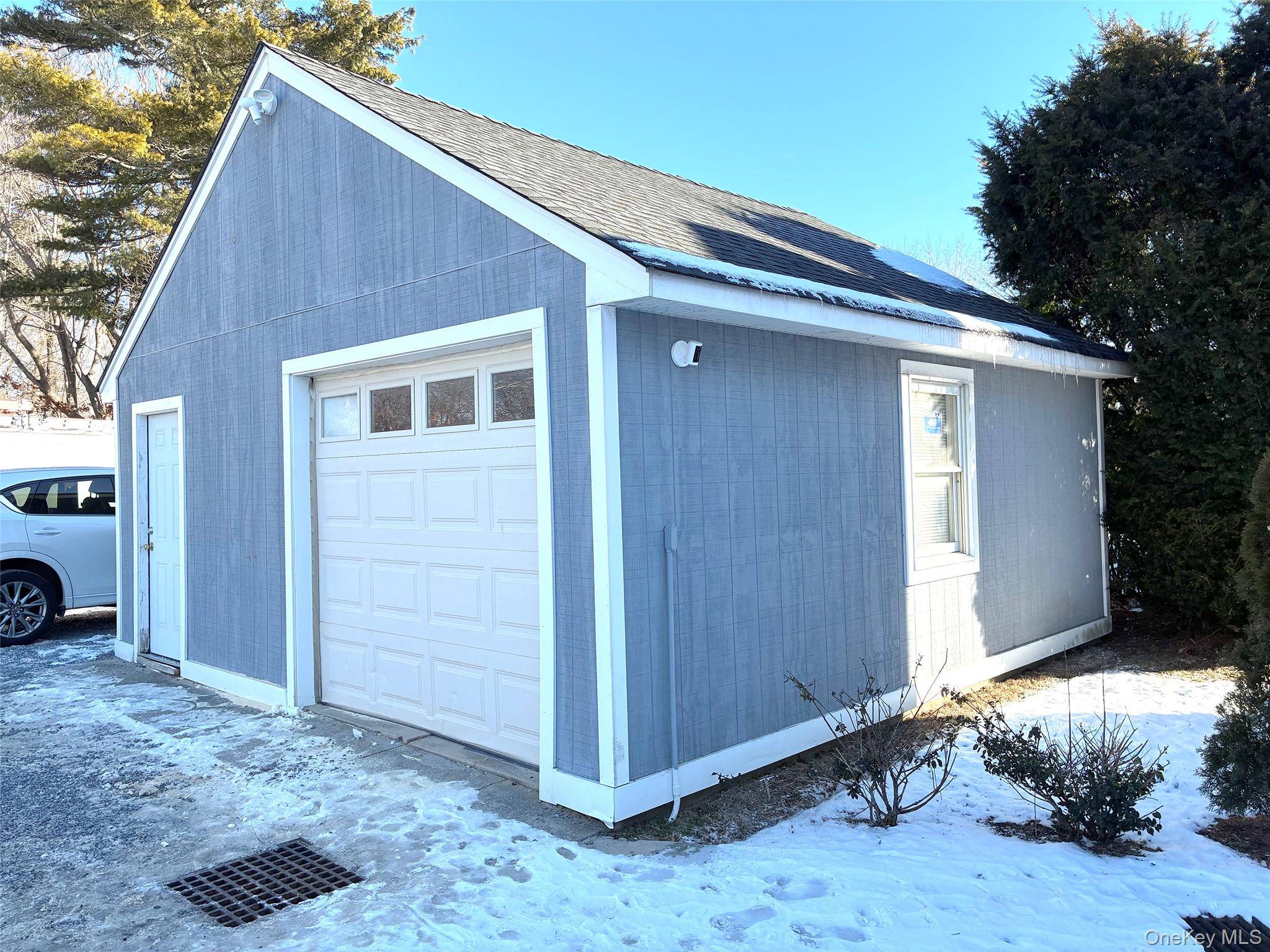 510 Montauk Highway, Eastport, NY 11941