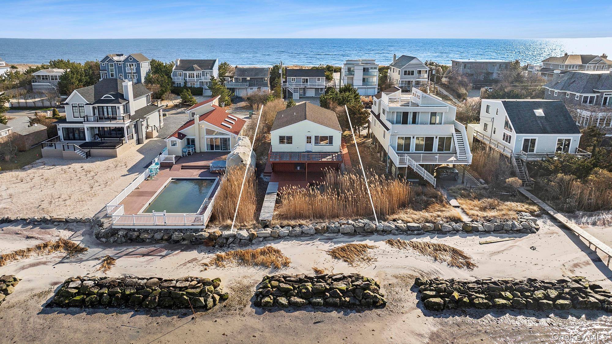 626 Dune RD, Westhampton, NY 11978
