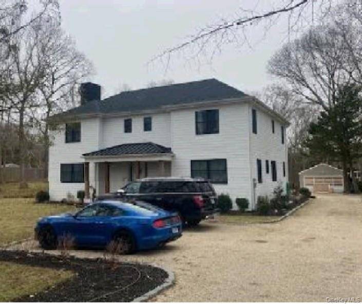 67 Squiretown RD, Hampton Bays, NY 11946