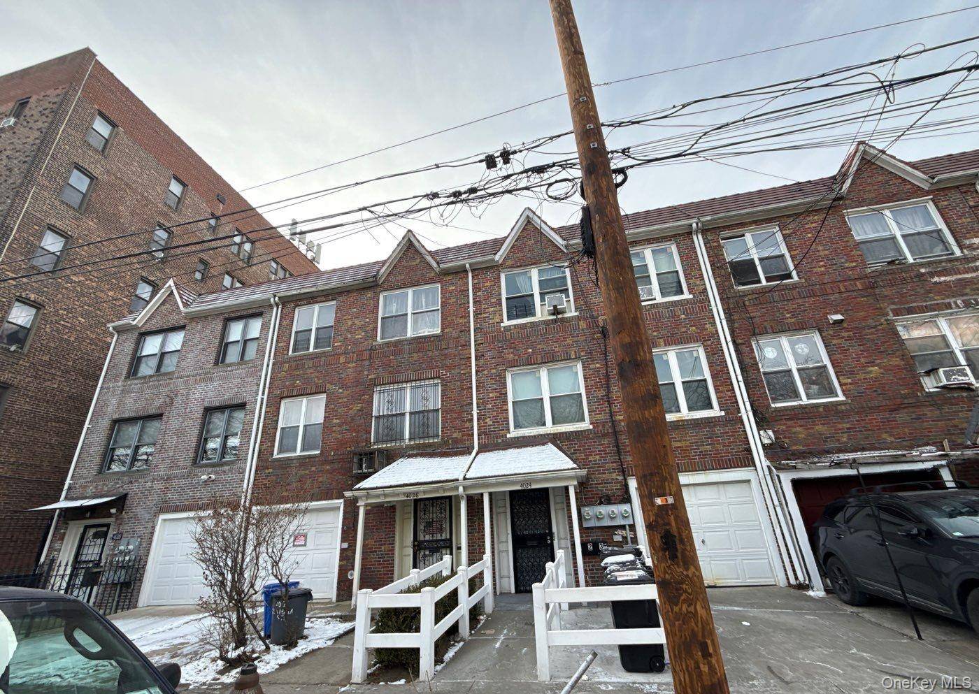40-26 Benham ST, Elmhurst, NY 11373