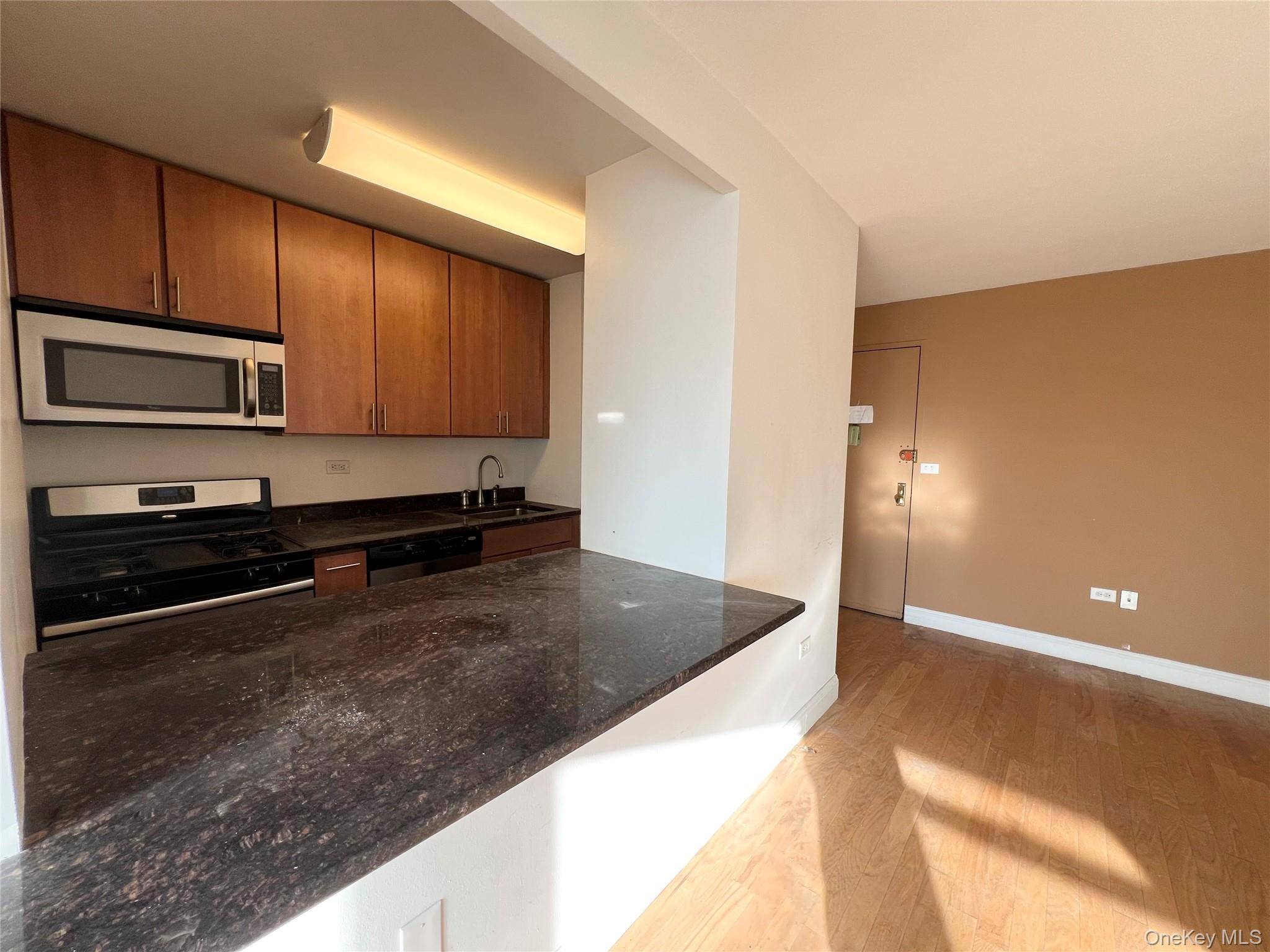 1019 Van Siclen AVE #5G, Brooklyn, NY 11207