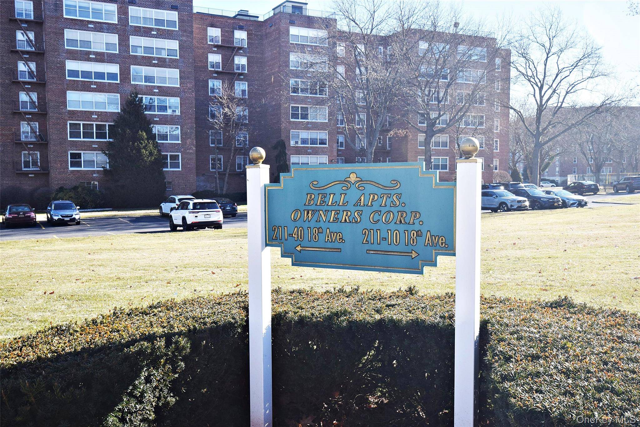 211-10 18 AVE #4J, Bayside, NY 11360