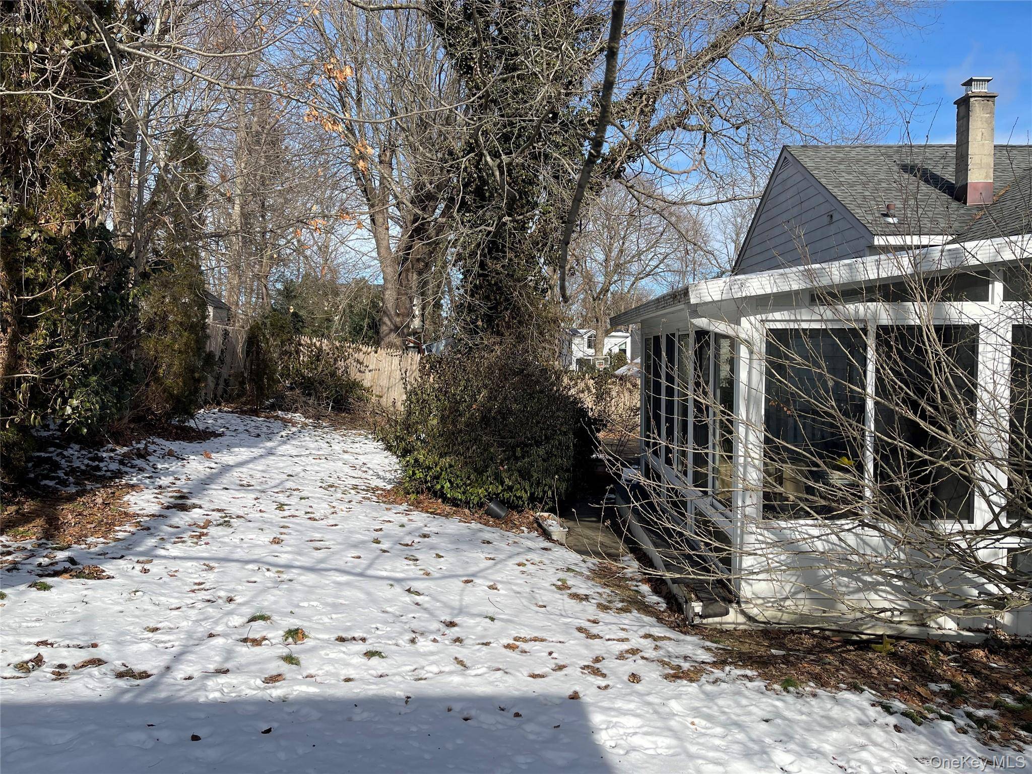 35 Lincoln PL, White Plains, NY 10603