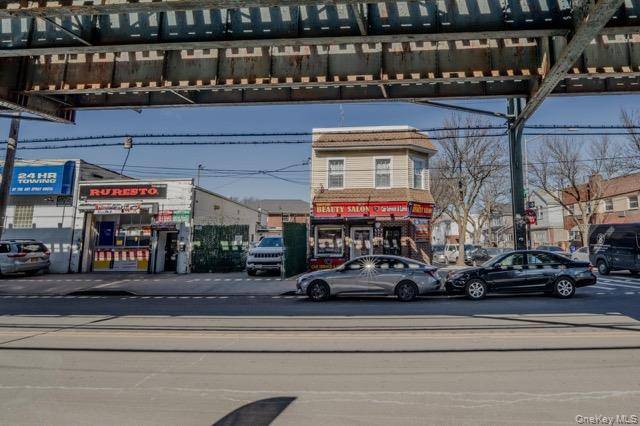 90-19 Liberty AVE, Ozone Park, NY 11417