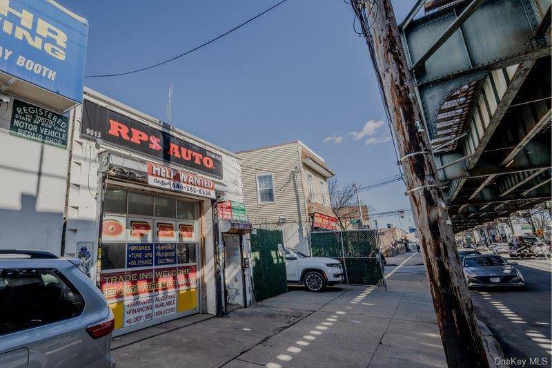 90-19 Liberty AVE, Ozone Park, NY 11417