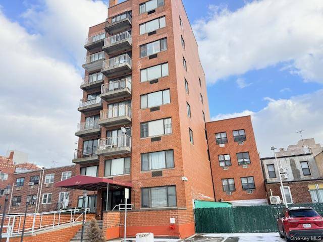87-14 57th RD #Prof C, Elmhurst, NY 11373