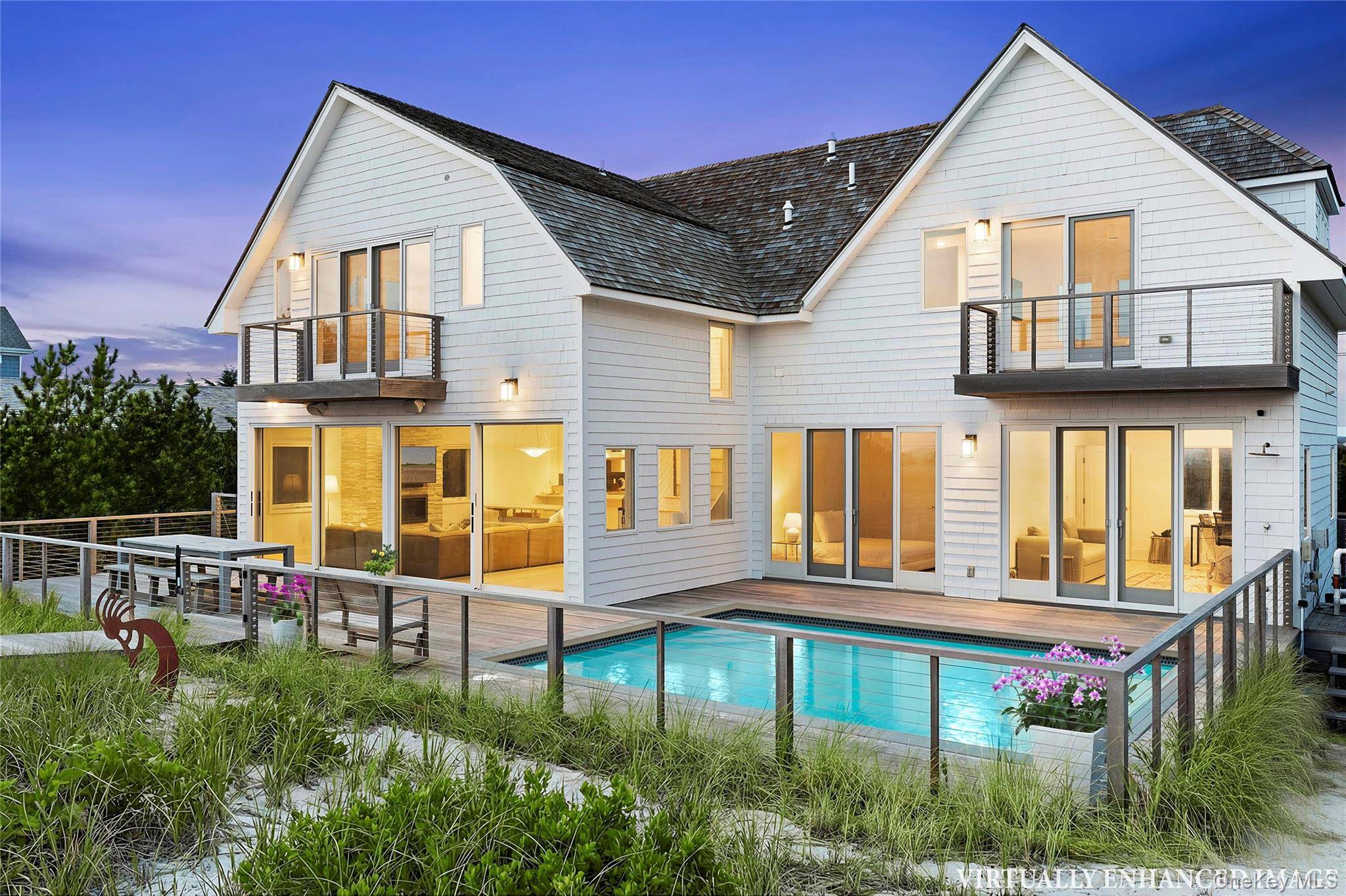 617 Dune RD, Westhampton, NY 11978
