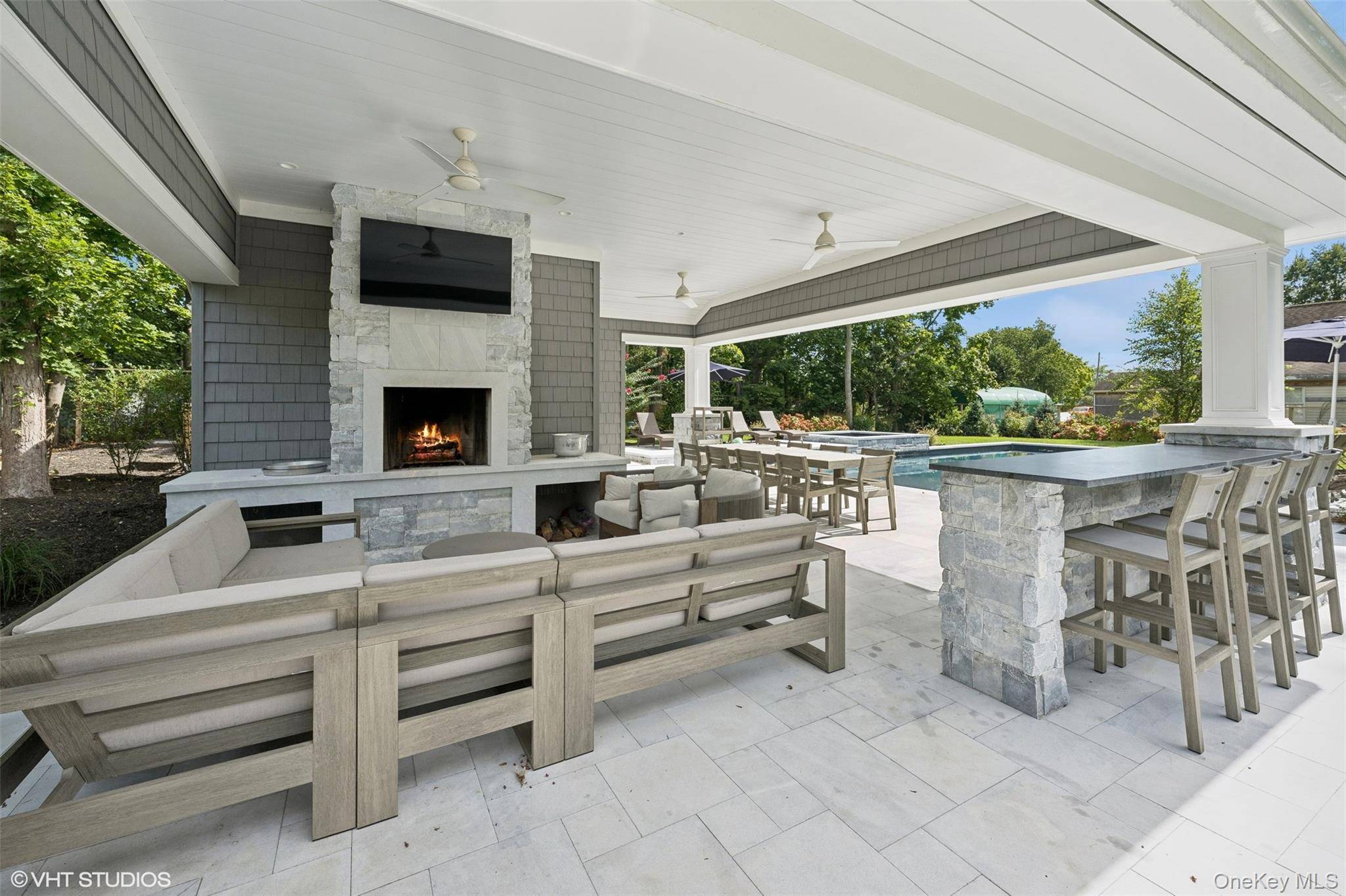 935 Corey Creek LN, Southold, NY 11971