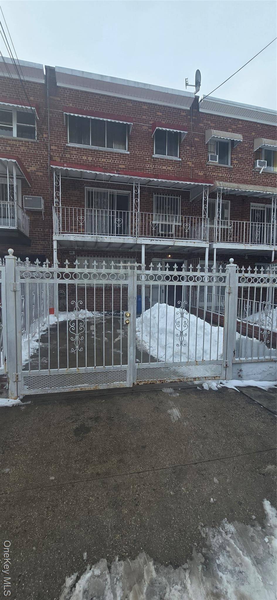 405 Saint Lawrence AVE, Bronx, NY 10473